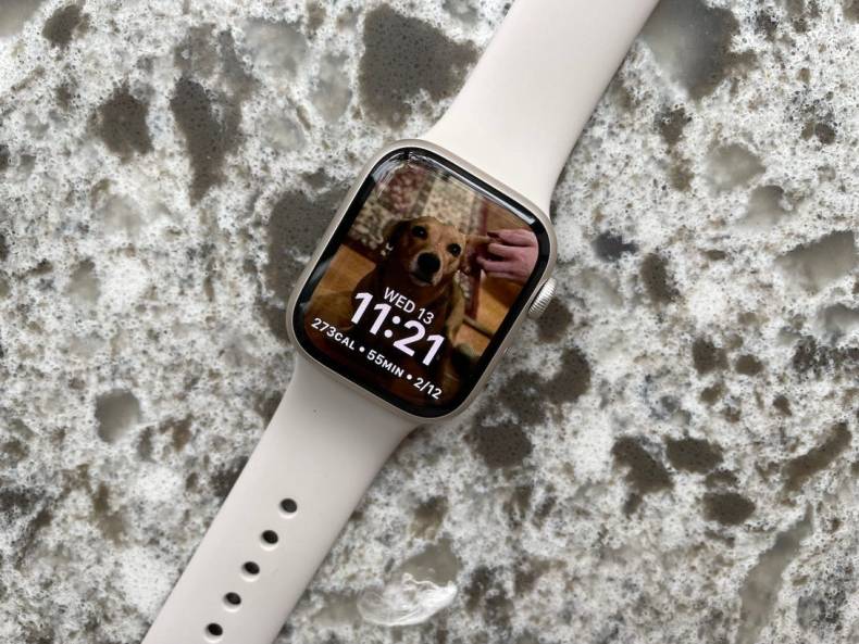 Apple Watch showing photos in Portrait Mode