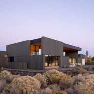 High Desert Residence by Hacker Architects