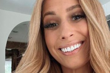 Stacey Solomon flashes her bum in see-through leggings after awkward gaffe
