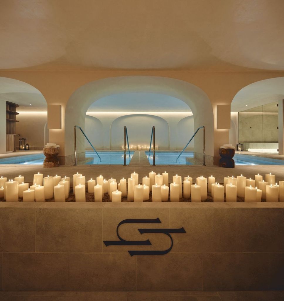 The spa focuses on eight key pillars: social connection, nutrition and supplementation, ultimate luxury, insights and tracking, ancient wisdom and modern science, recovery and anti-ageing, movement and mindfulness, and strength and conditioning.