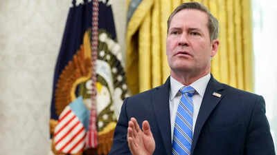 “Unofficial” Signal app which led to firing of NSA Mike Waltz suspends services after reported hacking