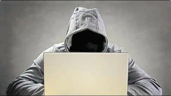 The syndicate operated call centres designed to appear as legitimate customer service centres, through which victims were deceived into believing that their electronic devices were compromised. (Pic for representation)