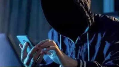 Kakinada cops bust cybercrime racket