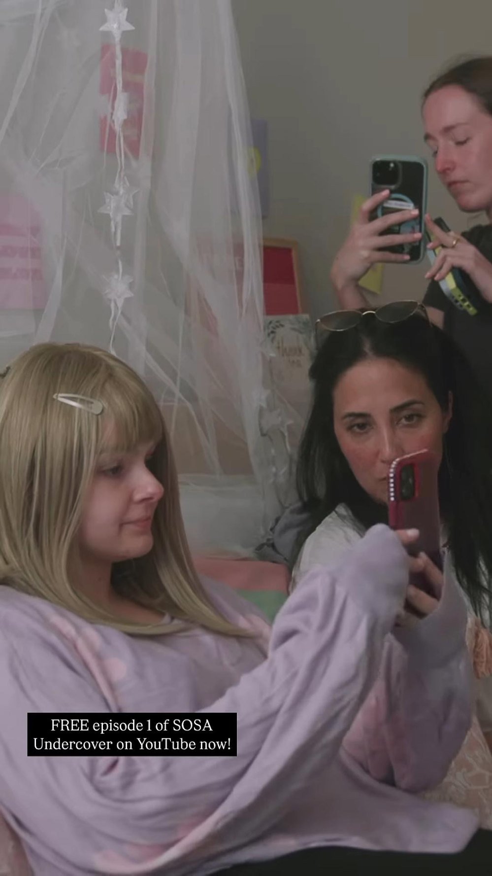 Ariel Winter Dresses Up as 12 Year Old Girl to Catch Online Predator IG 1