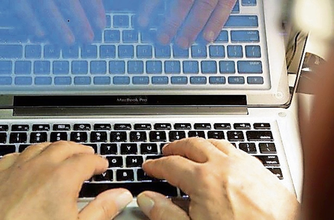 Bay City man faces charge of using computer to commit a crime