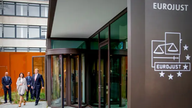 wolterk2028229570787