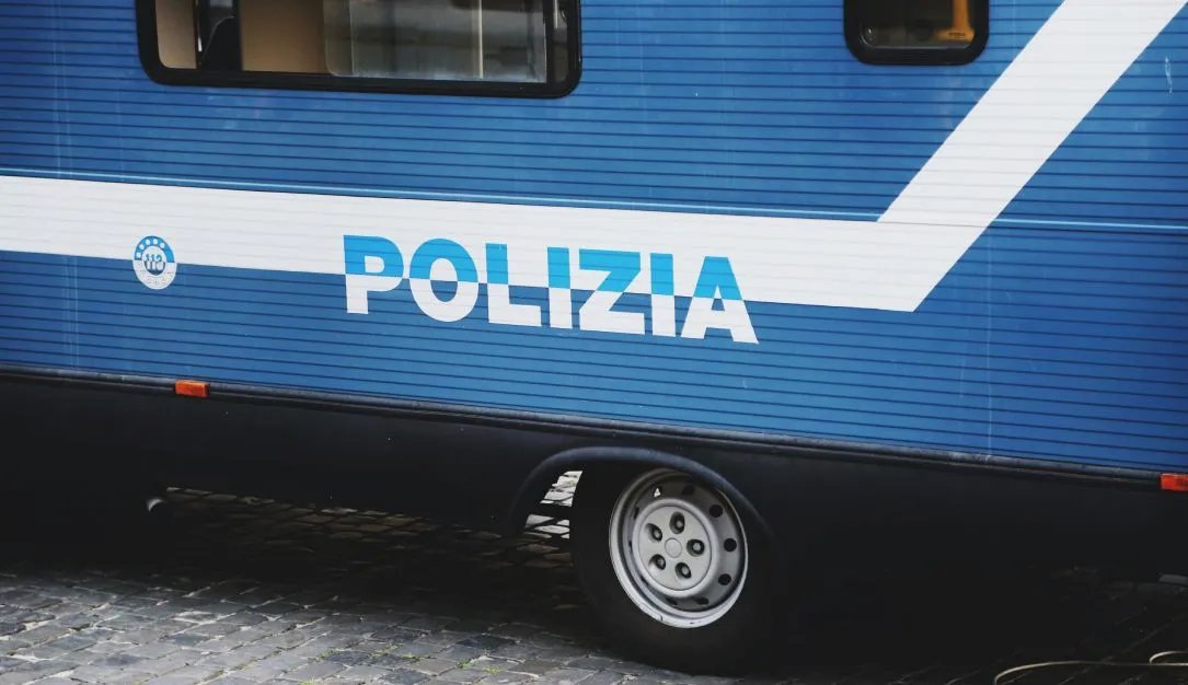 polizia_698bd7ebb4.jpg