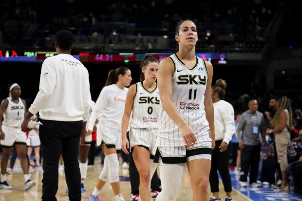 Sky guard Kia Nurse heads to the locker room with her teammates after a sexual object was thrown onto the court at the end of an 86-65 loss to the Atlanta Dream on Thursday, Aug. 7, 2025, at Wintrust Arena. (Eileen T. Meslar/Chicago Tribune)