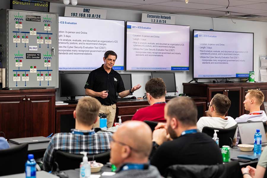 Jeff Hahn, director of Idaho National Laboratory’s ICS Cybersecurity Lab Training (ICS 301), talks to a class at the program’s facility on Lindsay Boulevard. | Courtesy INL