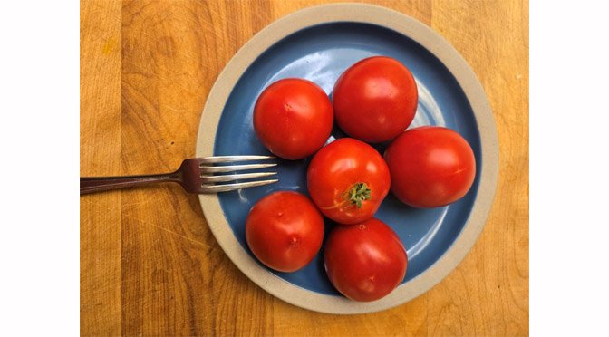 Under the Fork | Spotlight: The Tomato – By: Joe Scrizzi