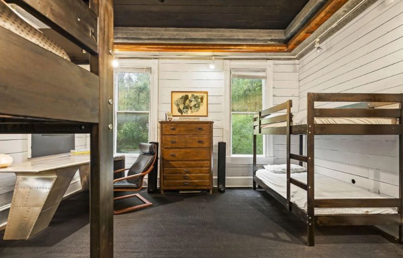 House hacking, Austin, historic