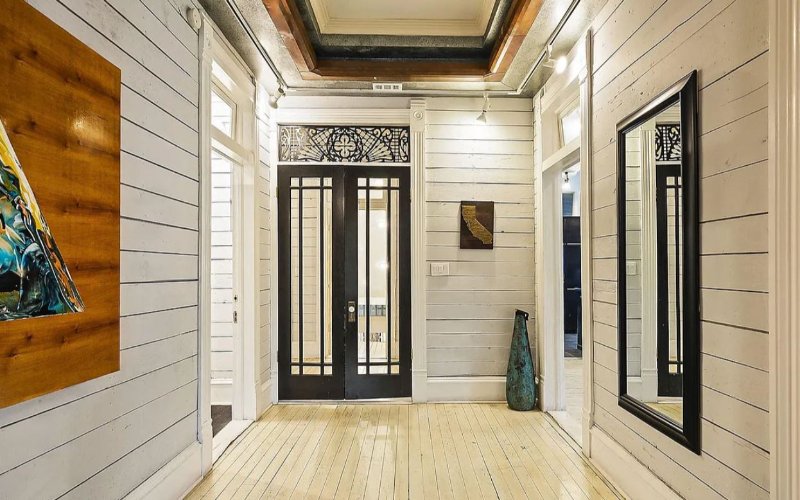 House hacking, Austin, historic