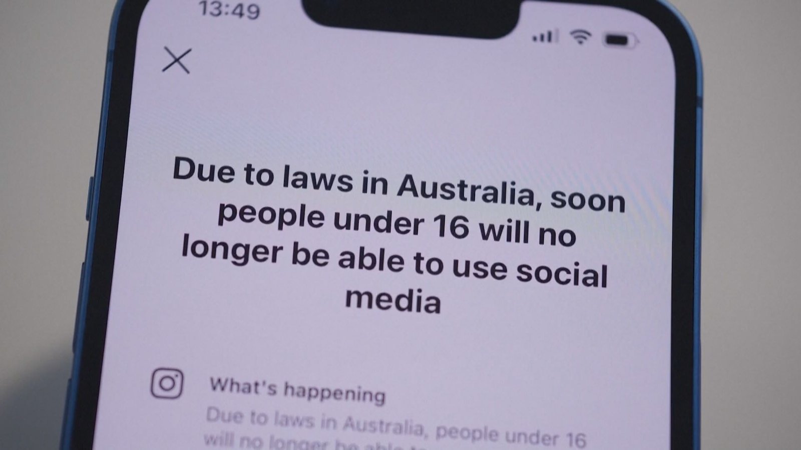 Click to play video: '4.7M teen social media accounts removed since Australia instituted ban'